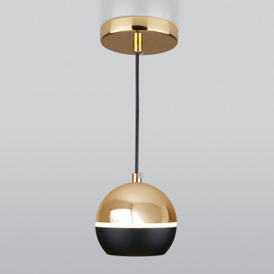 Подвесной светодиодный светильник Elektrostandard DLS023 9W 4200K черный/золото (a047804)